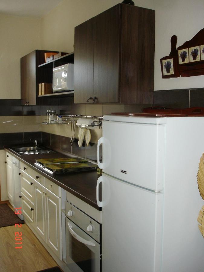 Apartments By The Sea Blace, Neretva Delta - Usce Neretve - 16068 Buitenkant foto